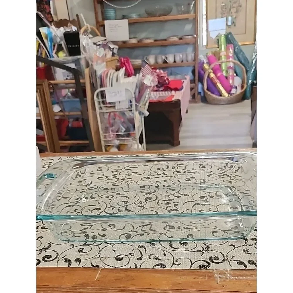 Pyrex sturdy rectangular